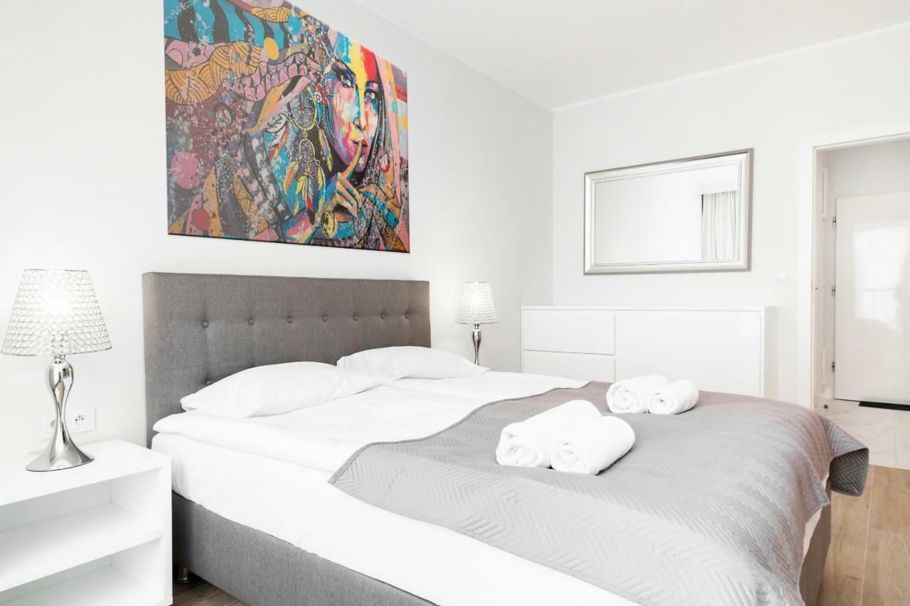 Apartments Warsaw Dzielna By Noclegi Renters エクステリア 写真